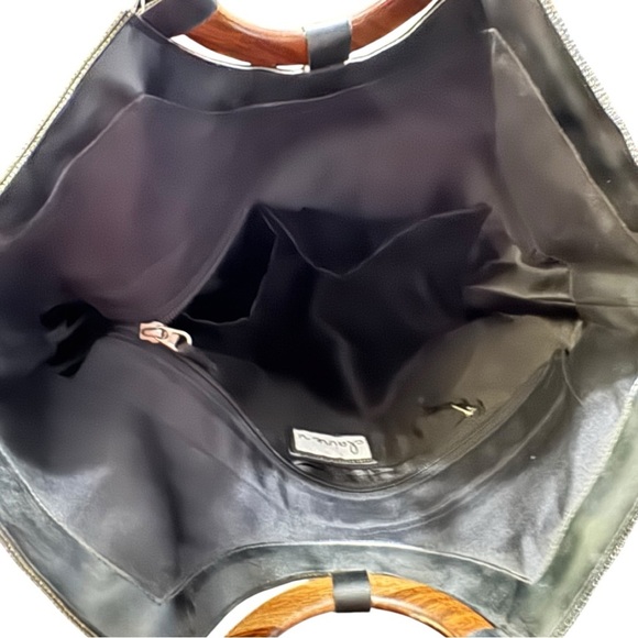 🌼 Claire V. Floral Handbag | Bamboo Handles | Silk Lined Vintage Tote - Picture 8 of 11